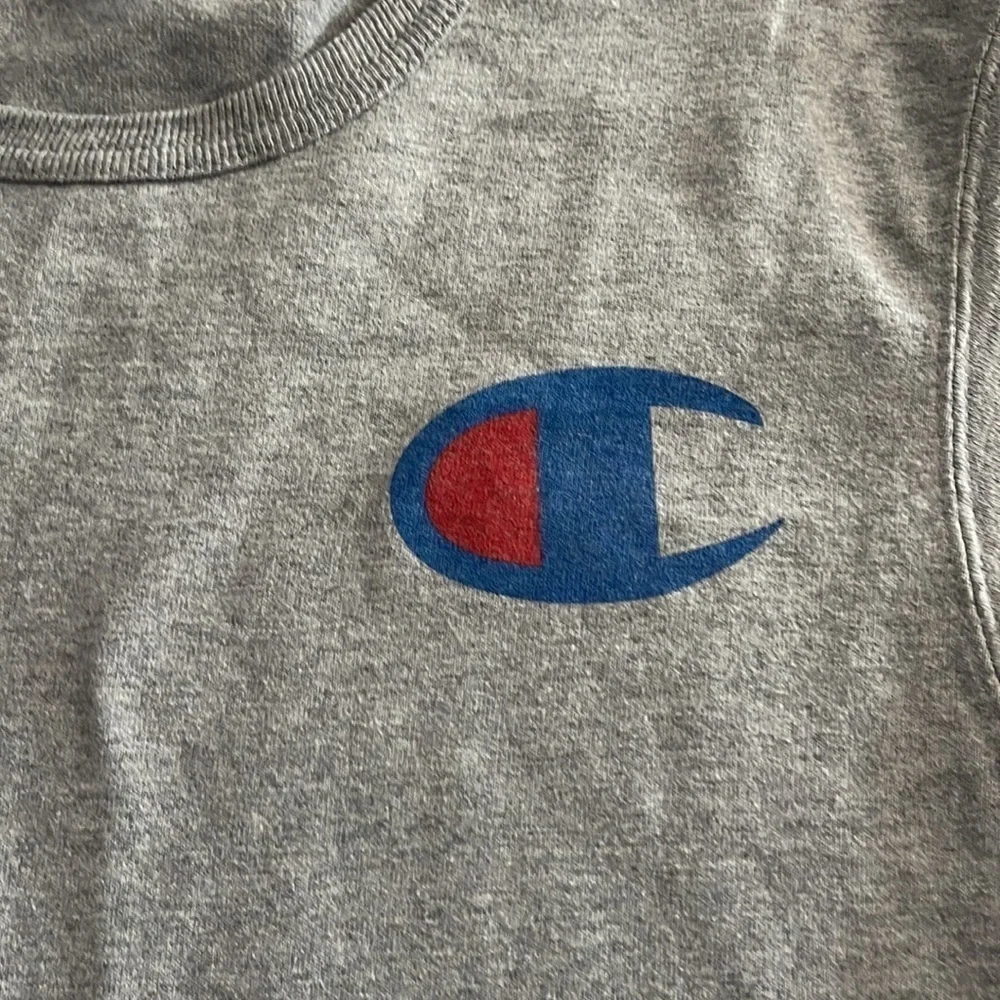Champion Vintage Large Logo Gray Tee Size Medium - Picture 3 of 6